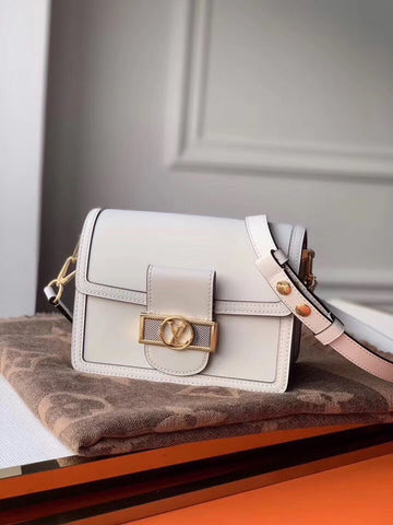 LOV2 Bags - Luxurious Bags  1154