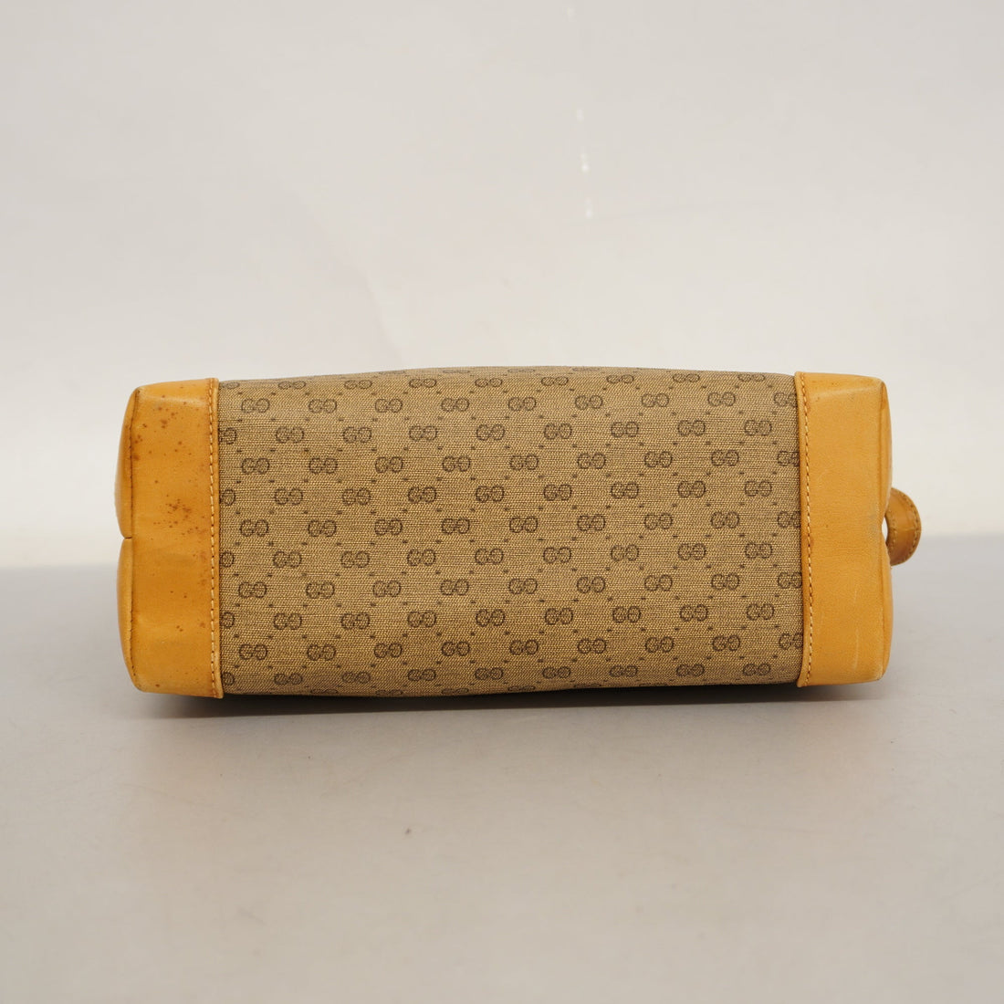 GUCCI  Micro VS Micro VS Women's Leather Pouch Beige