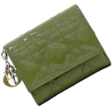 Christian Dior Tri-fold Wallet ec-23127 Khaki Green Lady Cannage Patent Leather 43-MA-1129 Stitch Folding Charm Compact Metal Fittings