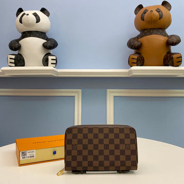 VS - LOV Wallets - 522