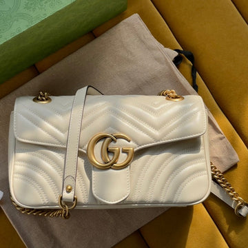 VS MARMONT MATELASS¨¦ LARGE 26 BAG WHITE CALFSKIN