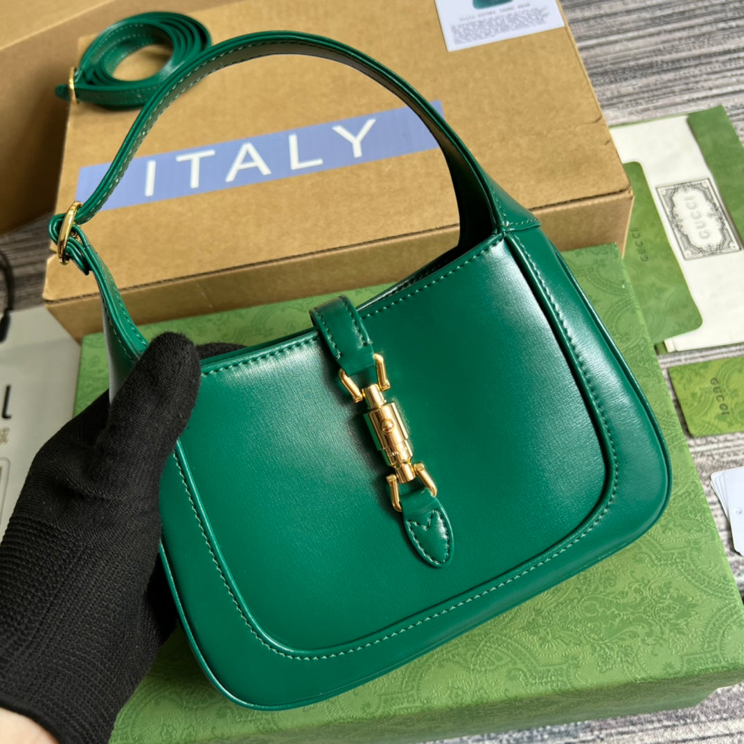 VS JACKIE MINI 19 SHOULDER BAG IN GREEN FOREST CALFSKIN