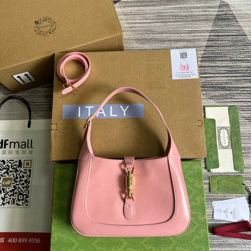 VS JACKIE SMALL 28 SHOULDER BAG IN PINK PASTEL CALFSKIN