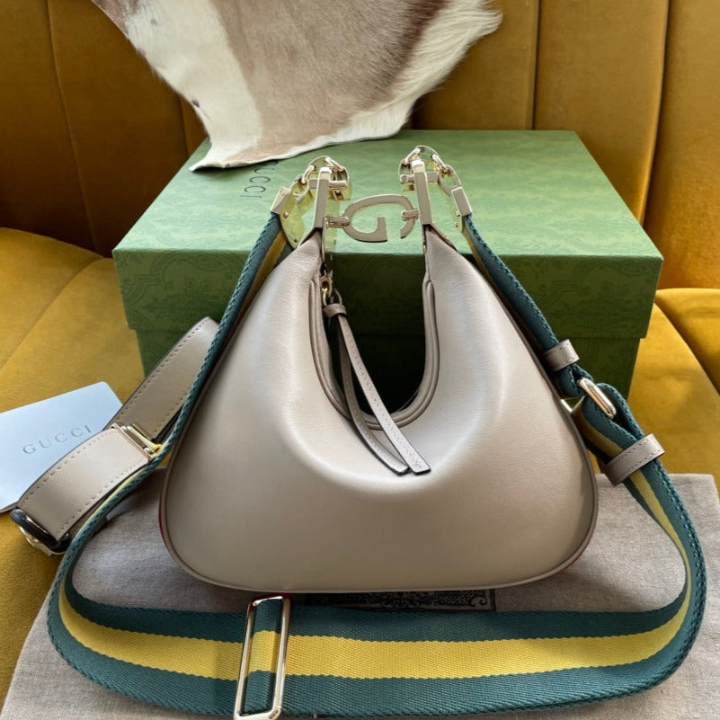 VS ATTACHE 23 SMALL SHOULDER BAG BEIGE CALFSKIN
