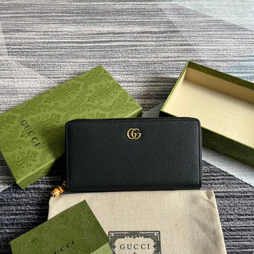 VS MARMONT 19 ZIP-AROUND WALLET BLACK CALFSKIN