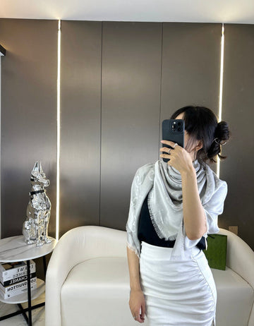 VS - GUKI Scarf - 301