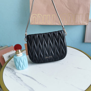 VS - MMU Bags - 127