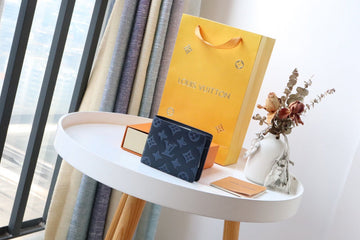 VS - LOV Wallet - 755