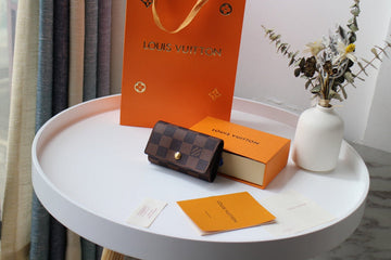 VS - LOV Wallet - 1027