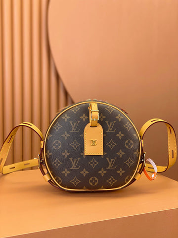 VS - LOV Women Bag - 1922