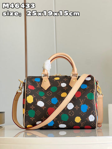 VS - LOV Women Bag - 423