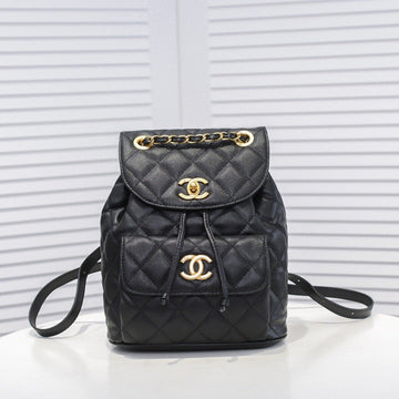 Designer bags by Chanel 085