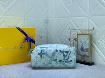 VS - LOV Wallets - 669