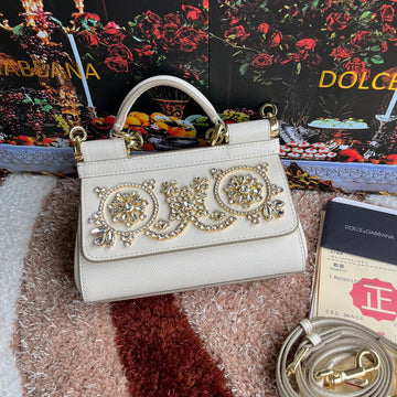 CS - DG Bags - 060