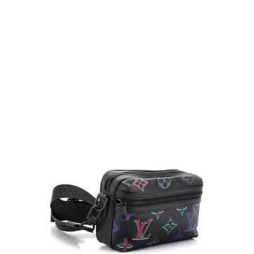 Louis Vuitton Comet Messenger Bag Spotlight Monogram Giant Leather PM