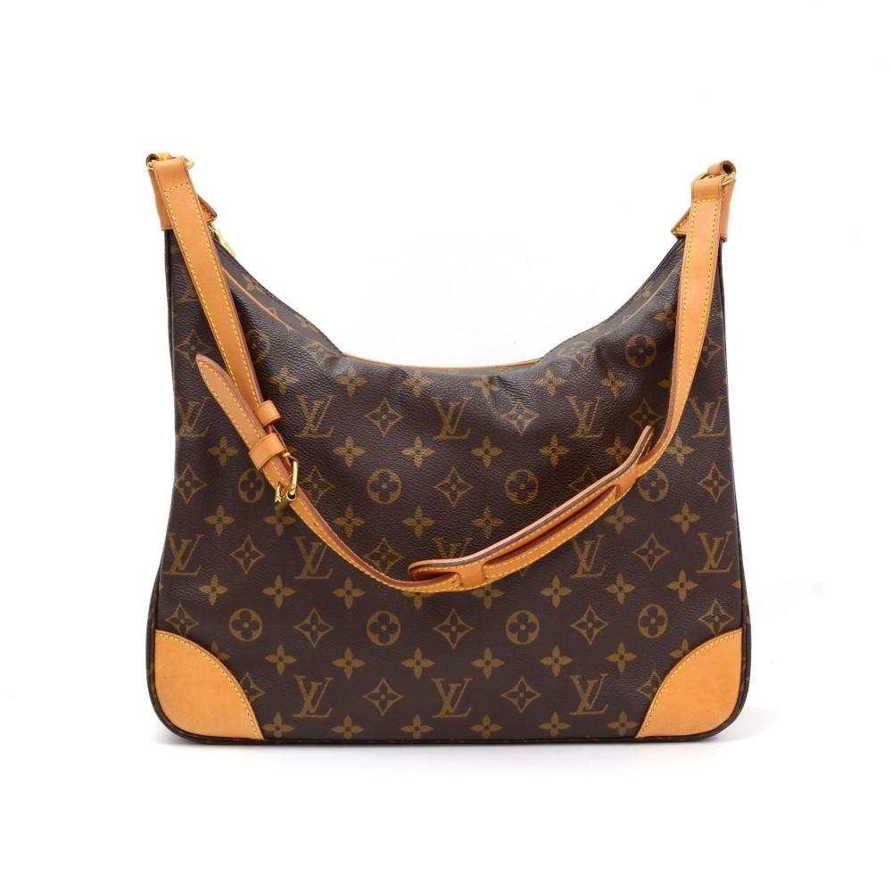 Louis Vuitto Boulogne GM Shoulder Bag