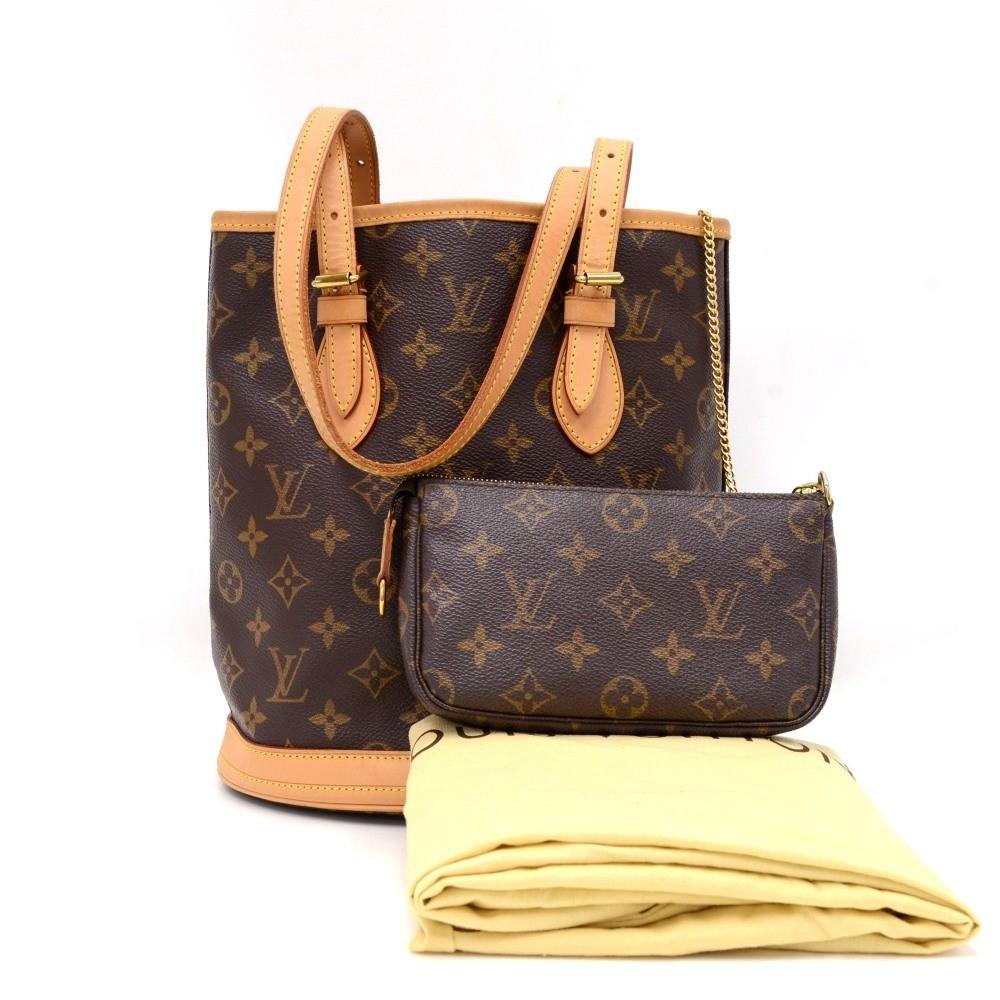Louis Vuitto Bucket PM Monogram Canvas Shoulder Bag