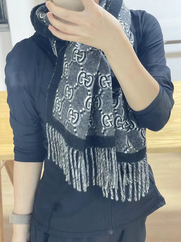 VS - GUKI Scarf - 028