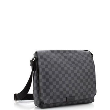 Louis Vuitton District Messenger Bag Damier Graphite MM