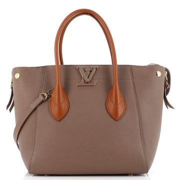 Louis Vuitton Trousse Make Up Bag Damier