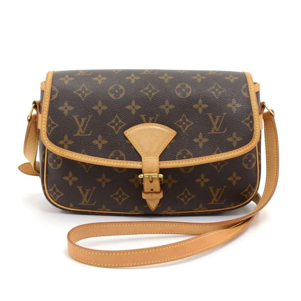 Louis Vuitto Sologne Monogram Canvas Shoulder Bag