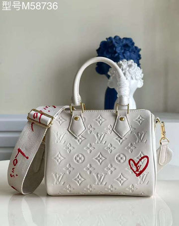 LOV2 Bags - Luxurious Bags  1126