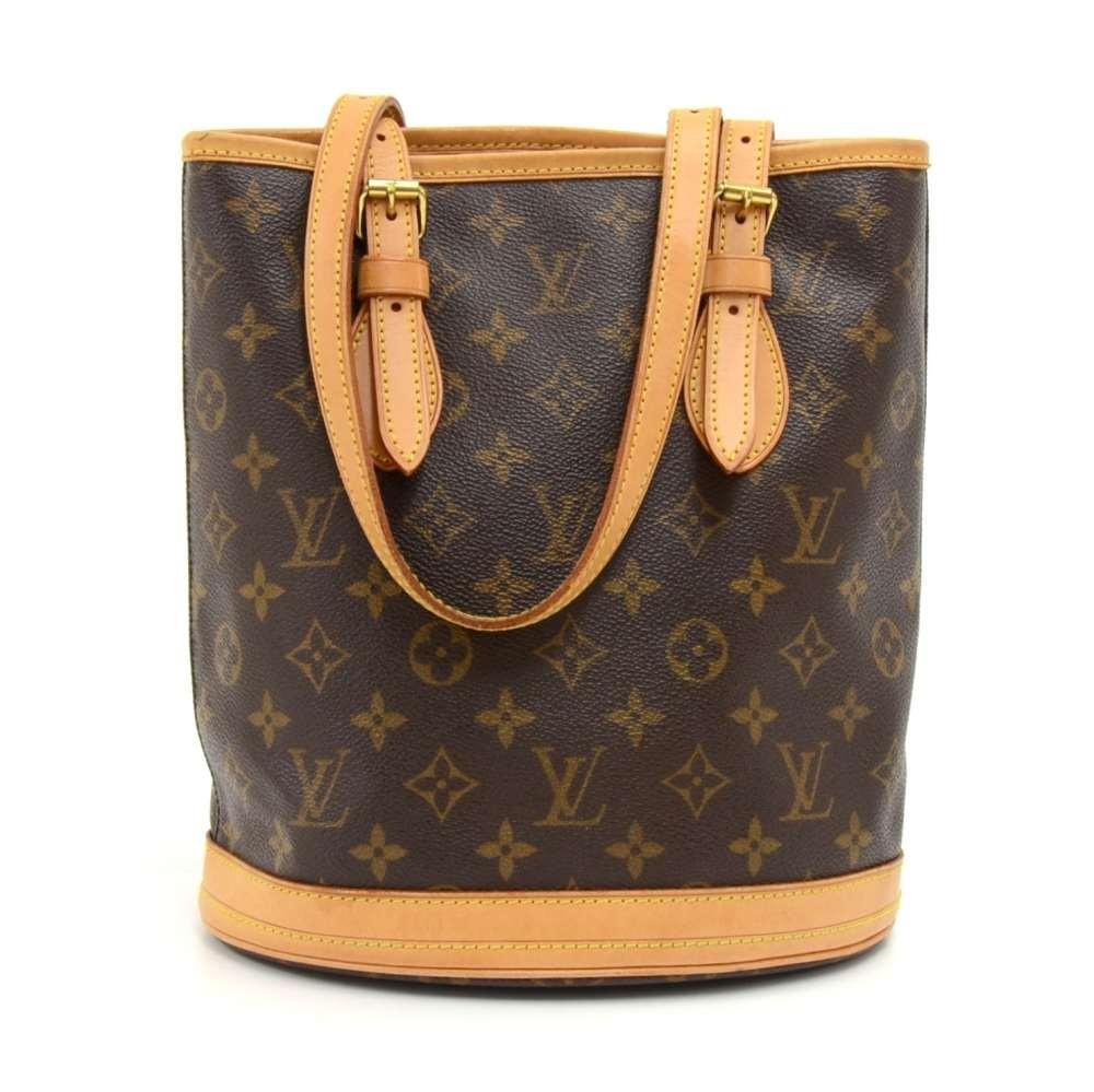 Louis Vuitto Bucket PM Monogram Canvas Shoulder Bag