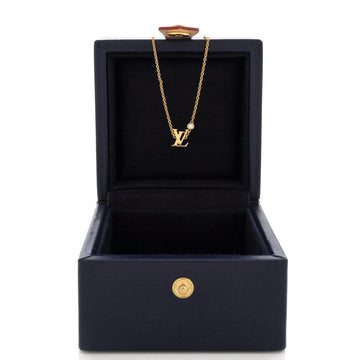 Louis Vuitton Idylle Blossom LV Pendant Necklace 18K Yellow Gold with Diamond