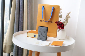 VS - LOV Wallet - 246