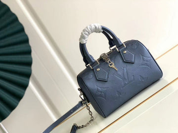 VS - LOV Women Bag - 1635