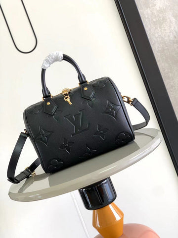 VS - LOV Women Bag - 2364