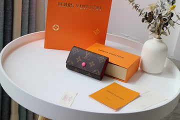 VS - LOV Wallet - 317