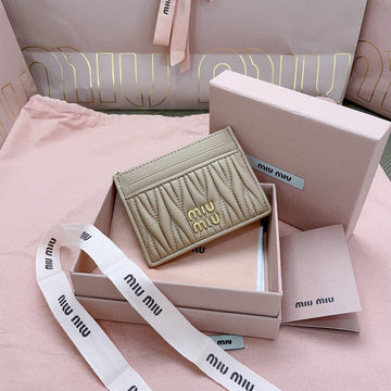 VS - MMU Bags - 029