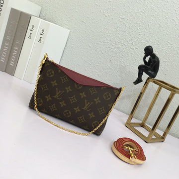 LOV2 Bags - Luxurious Bags  1043