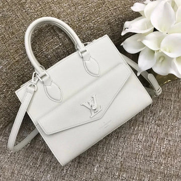 LOV2 Bags - Luxurious Bags  1367