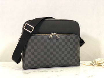 VS - LOV Women Bag - 1199