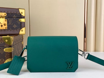 VS - LOV Women Bag - 1570
