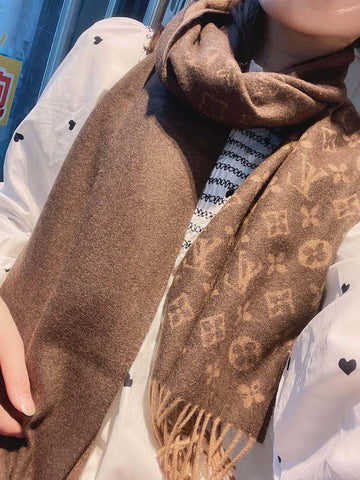 VS - LOV Scarf - 385