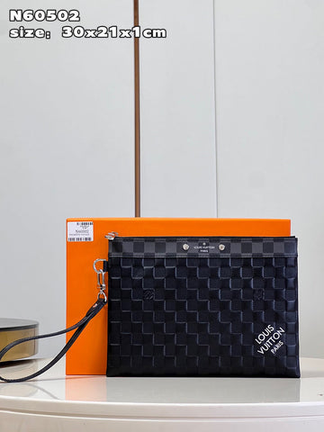 VS - LOV Wallets - 190