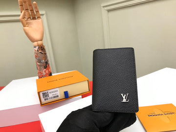 VS - LOV Wallet - 114