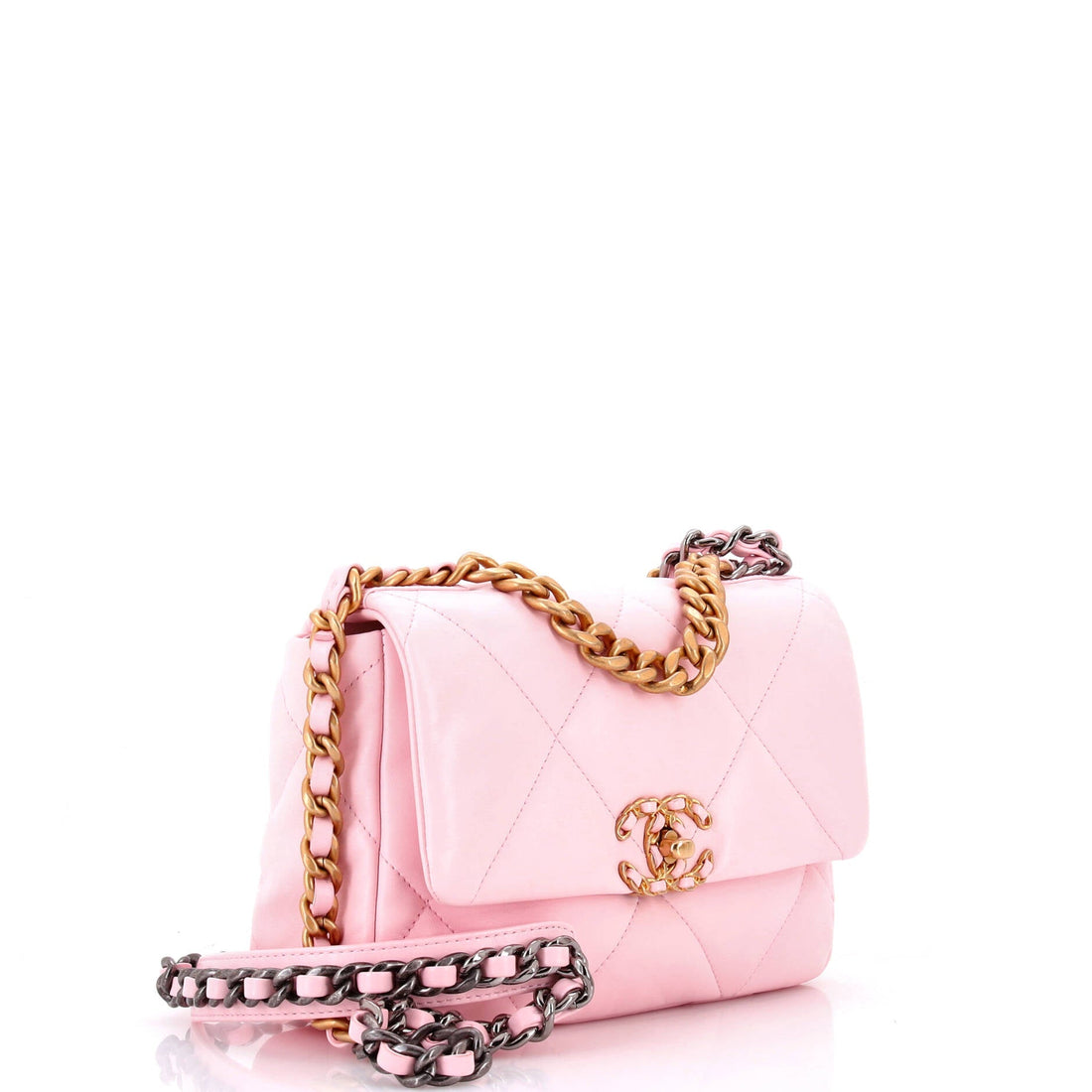 19 Flap Bag Quilted Leather Medium