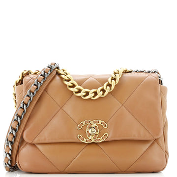 19 Flap Bag Quilted Leather Medium