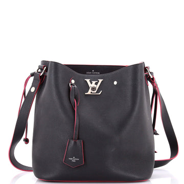 Lockme Bucket Bag Leather