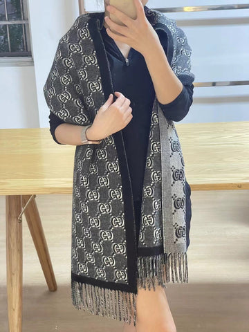 VS - GUKI Scarf - 068