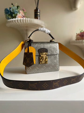 VS - LOV Women Bag - 2554