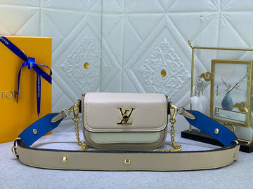 VS - GUKI Women Bags - 1829