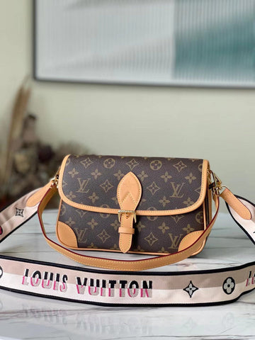 VS Fashion Lu-Vi bags - 657