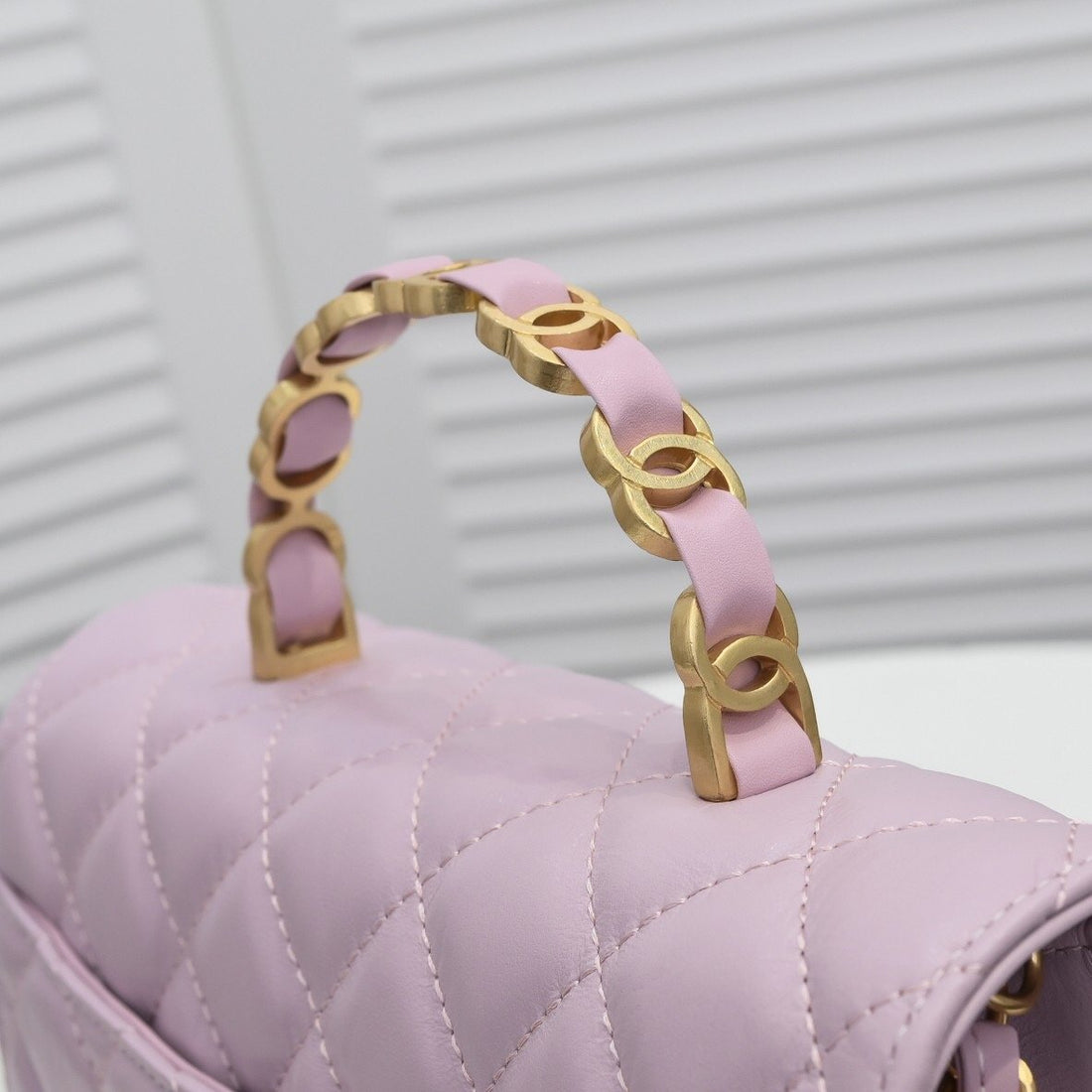 Designer bags by Chanel 083