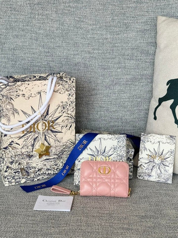 VS - DOR Wallets - 077