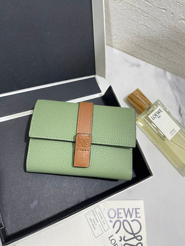VS - LOW Wallet - 074